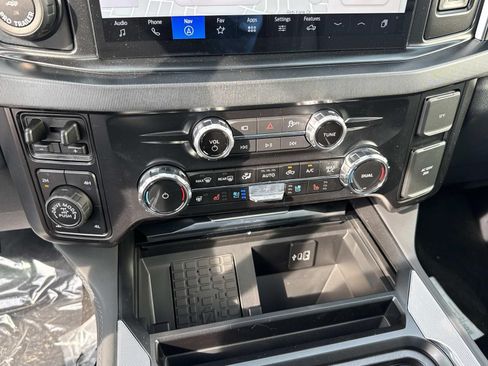 New 2026 Ford F350 Platinum w/ Tremor Off-Road Package AWD/4WD image 16
