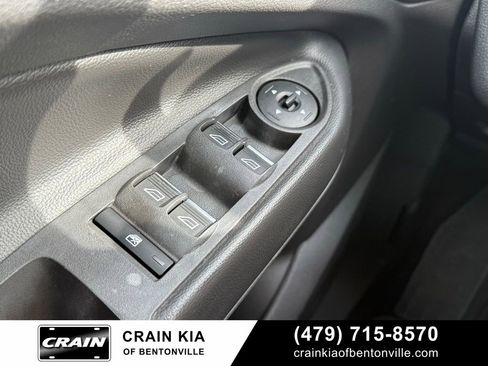 Used 2017 Ford Escape Titanium image 11