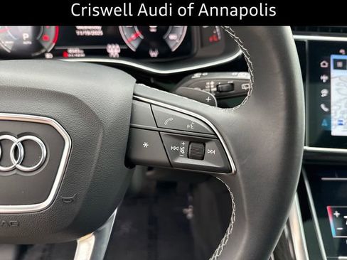 Certified 2025 Audi Q7 3.0T Premium w/ Convenience Package image 16