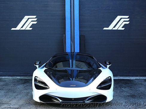 Used 2018 McLaren 720S Luxury RWD image 12