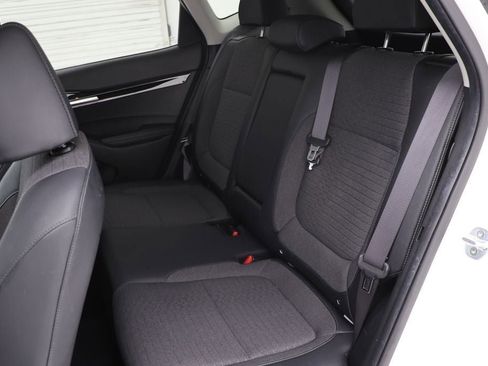 Used 2021 Kia Seltos S image 11