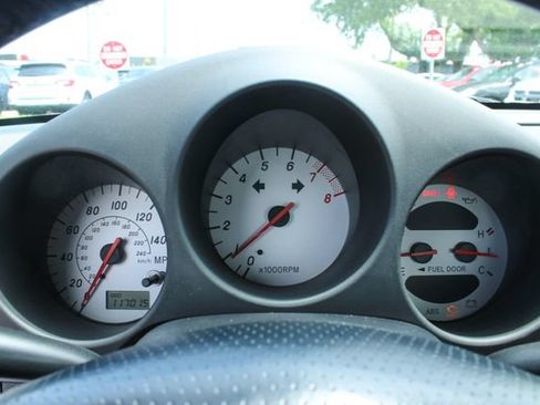 Used 2001 Toyota MR2 RWD image 21