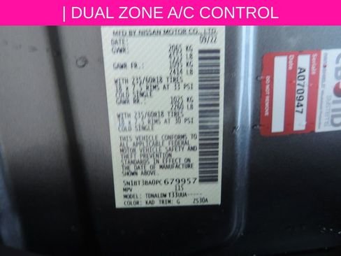 Certified 2023 Nissan Rogue SV FWD image 18