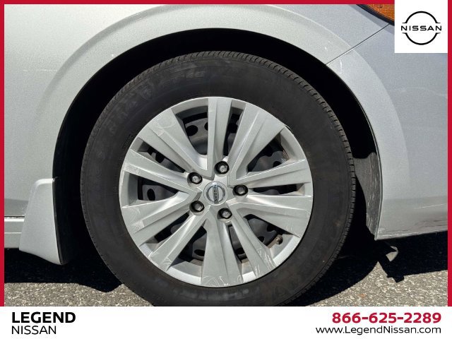 Certified 2023 Nissan Sentra S FWD image 9