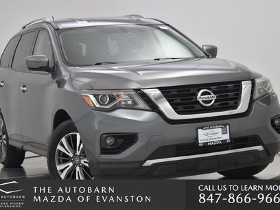 Used 2017 Nissan Pathfinder SV