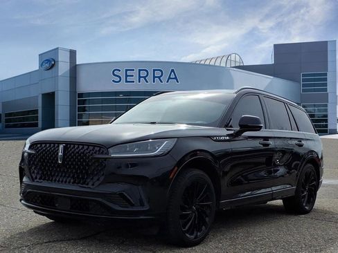 Used 2025 Lincoln Aviator Reserve w/ Equipment Group 201A image 1