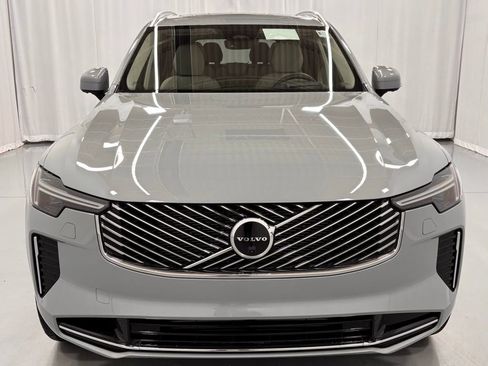 New 2026 Volvo XC90 T8 Ultra w/ Protection Package Premier image 3