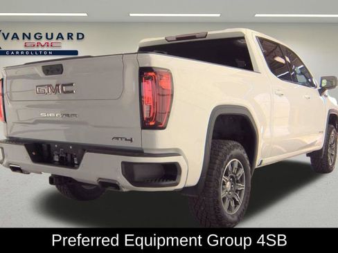 Used 2025 GMC Sierra 1500 AT4 image 2