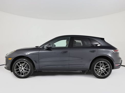 Certified 2026 Porsche Macan AWD/4WD image 2