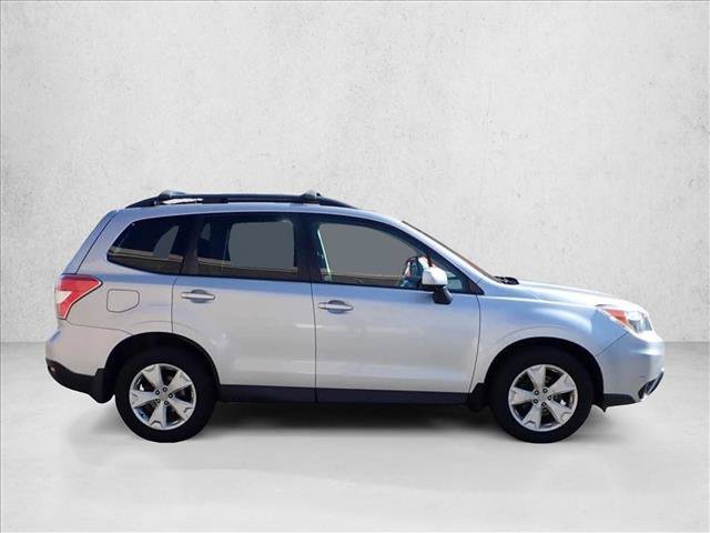 Used 2015 Subaru Forester 2.5i Premium w/ All-Weather Package AWD/4WD image 14