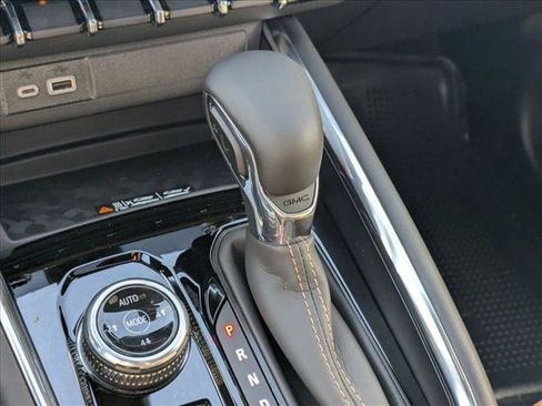 New 2026 GMC Canyon AT4 w/ Technology Plus Package image 11