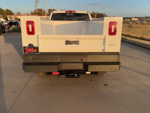 New 2026 RAM 2500 Tradesman w/ Chrome Appearance Group RWD image 7