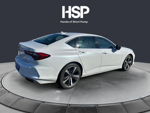 Used 2024 Acura TLX w/ Technology Package image 5
