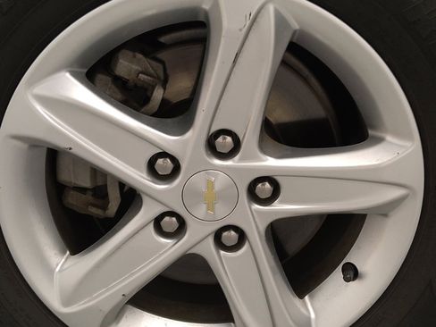 Used 2023 Chevrolet Malibu LS FWD image 31