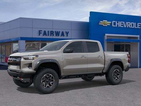 New 2026 Chevrolet Colorado ZR2 w/ Technology Package AWD/4WD image 2