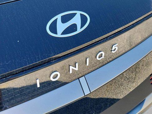 New 2025 Hyundai Ioniq 5 SEL image 6