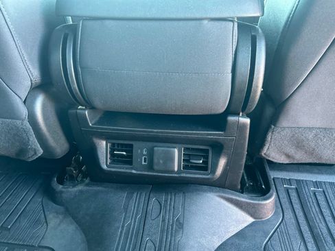 Used 2024 GMC Sierra 1500 Elevation w/ LPO, GMC Protection Package AWD/4WD image 22