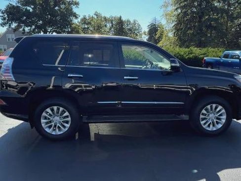 Used 2017 Lexus GX 460 Luxury image 8