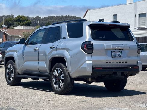 Used 2025 Toyota 4Runner TRD Sport AWD/4WD image 6
