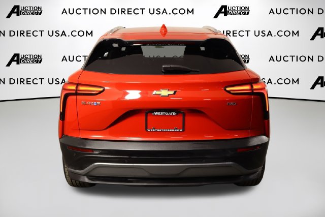 Used 2024 Chevrolet Blazer EV LT AWD/4WD image 3