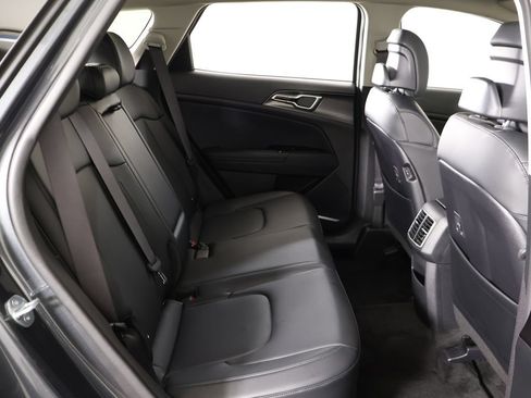 Used 2023 Kia Sportage EX AWD/4WD image 34