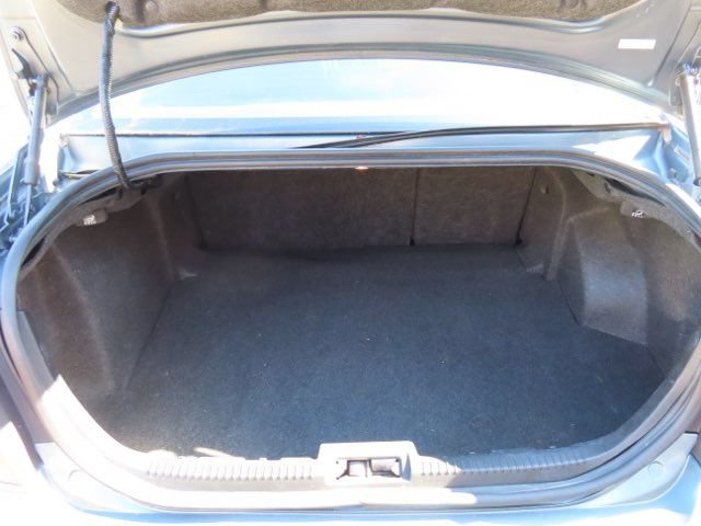 Used 2011 Ford Fusion SE FWD image 9