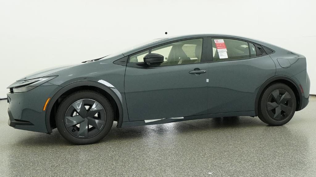 New 2026 Toyota Prius LE FWD image 21