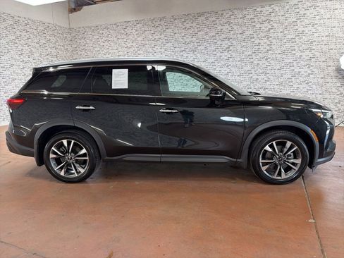 Used 2024 INFINITI QX60 Luxe w/ Vision Package image 8