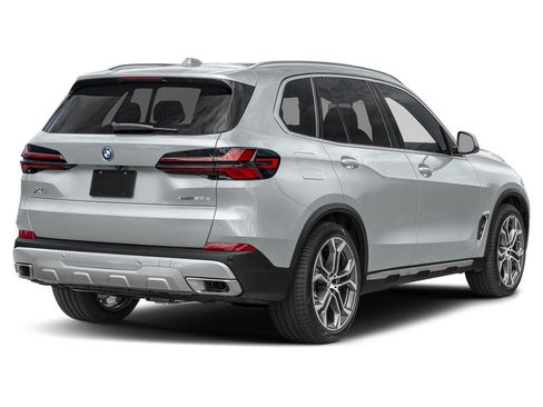 New 2026 BMW X5 xDrive50e w/ Climate Comfort Package image 43