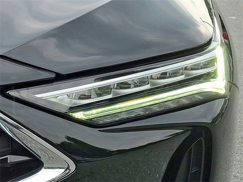 Used 2024 Acura MDX SH-AWD w/ Technology Package image 9