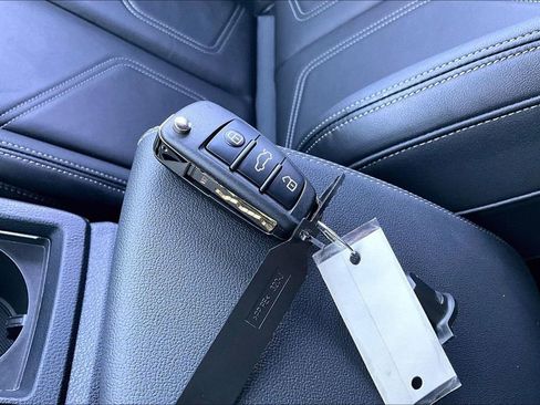 Used 2023 Audi Q3 2.0T Premium Plus image 13