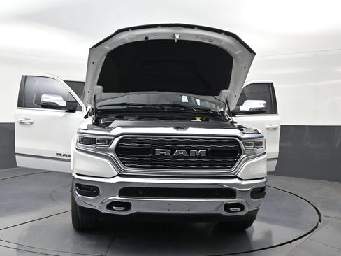 Used 2024 RAM 1500 Limited AWD/4WD image 34