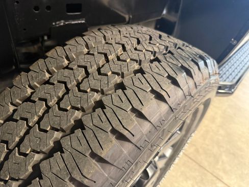 Used 2025 RAM 2500 Big Horn AWD/4WD image 22