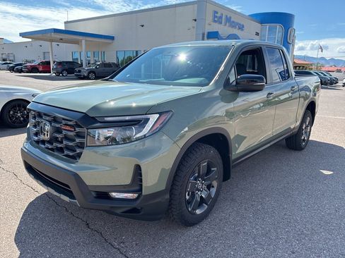 New 2026 Honda Ridgeline TrailSport image 1
