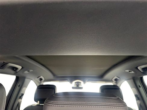 Used 2022 Porsche Macan image 68