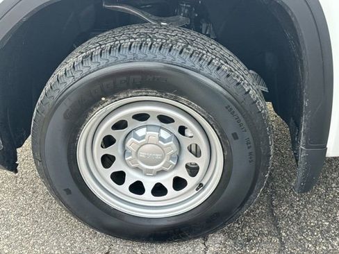 New 2026 GMC Sierra 1500 Pro w/ Pro Value Package image 39