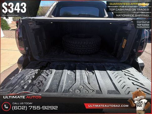Used 2004 Chevrolet Avalanche 2500 w/ Preferred Equipment Group AWD/4WD image 12