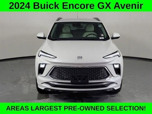 Used 2024 Buick Encore GX Avenir w/ Avenir Convenience Package FWD image 2