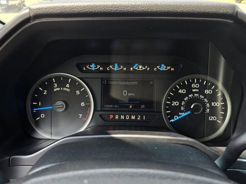 Used 2015 Ford F150 XLT w/ Equipment Group 301A Mid image 11