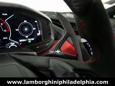 Used 2024 Lamborghini Revuelto image 22