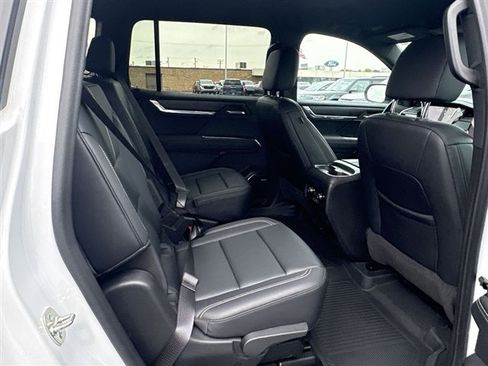 Used 2024 GMC Acadia Elevation w/ LPO, Floor Liner Package FWD image 26