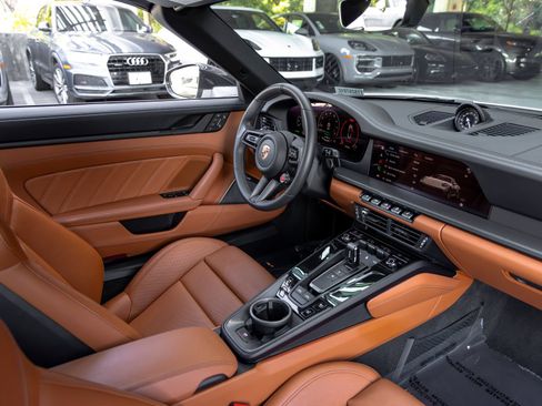 Certified 2026 Porsche 911 Targa 4 GTS AWD/4WD image 48
