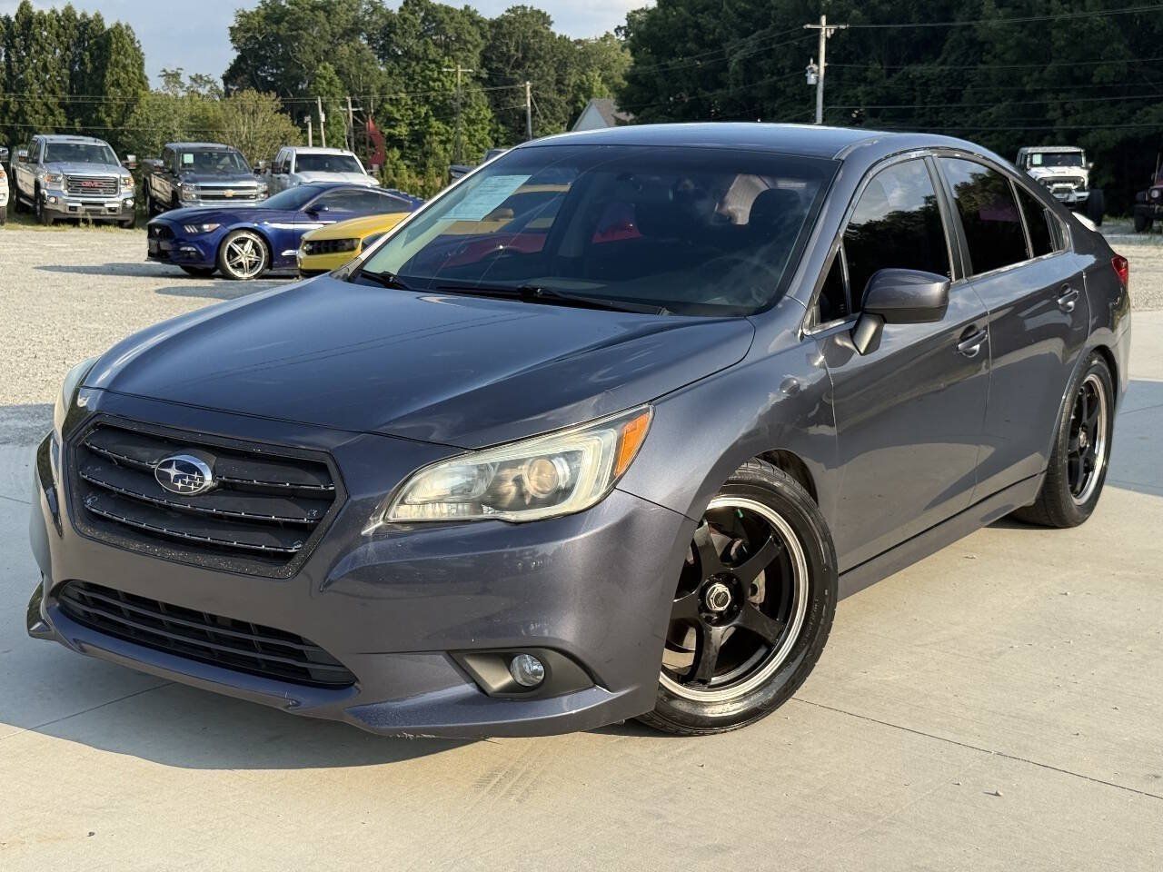 Used 2015 Subaru Legacy 2.5i Premium AWD/4WD image 3