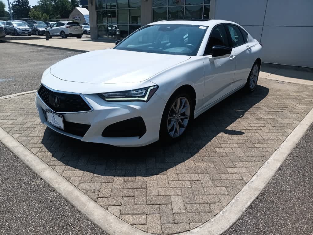 Used 2023 Acura TLX FWD image 2