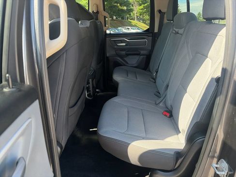Used 2020 RAM 1500 Big Horn AWD/4WD image 24