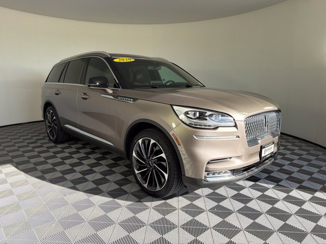 Used 2020 Lincoln Aviator Reserve w/ Equipment Group 202A AWD/4WD image 4
