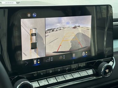 Used 2024 Chevrolet Colorado LT w/ LT Convenience Package III image 36