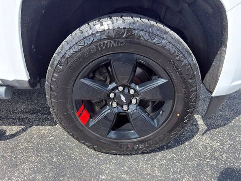 Used 2021 Chevrolet Colorado LT w/ Redline Special Edition AWD/4WD image 7