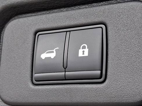 Used 2023 Nissan Rogue Platinum w/ Platinum Premium Package image 33