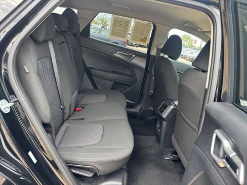 Used 2026 Kia Sportage LX FWD image 25